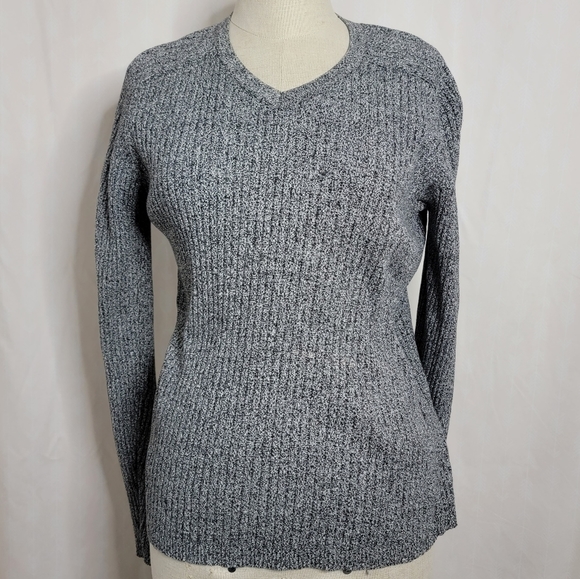 Vintage Le Chateau Ribbed Gray V-Neck Shirt - Picture 1 of 9